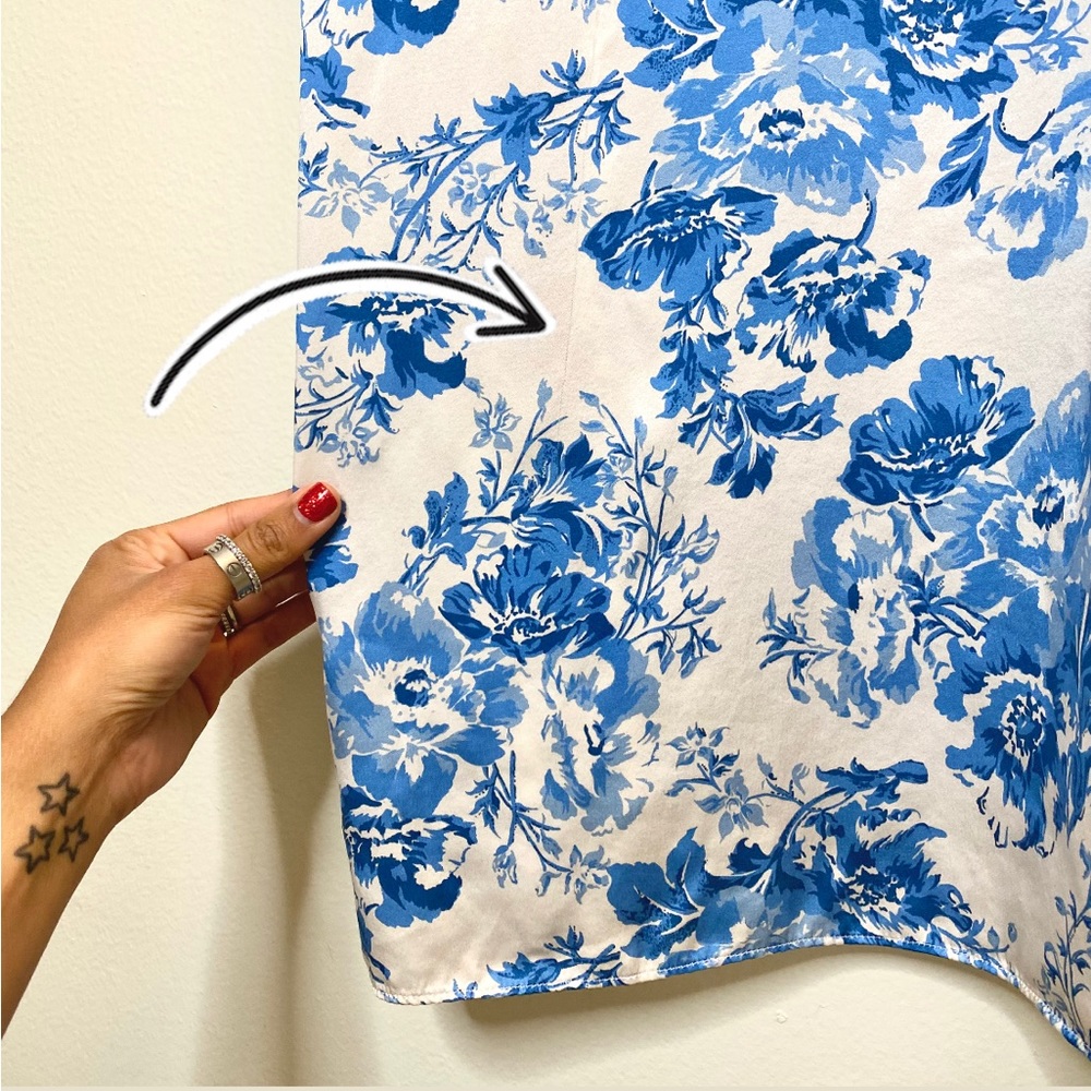REFORMATION blue & white silk floral dress π - Picture 11 of 13